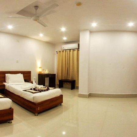 Kp Residency Mangaldai Екстериор снимка